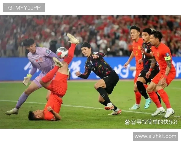 中国与韩国足球比赛中爆发冲突引发热议双方球员为何会如此激烈对抗 中国与韩国足球比赛中爆发冲突引发热议双方球员为何会如此激烈对抗