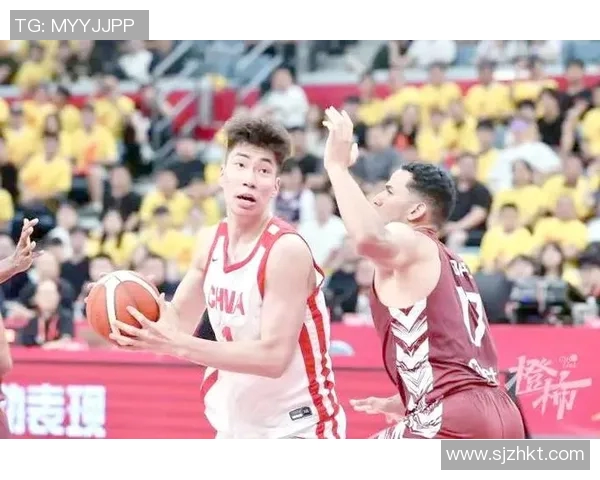 余嘉豪的成长之路与未来发展展望：从青年才俊到行业领军人物的蜕变