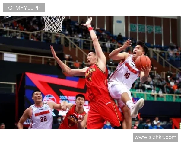 常规赛激战深圳队迎战辽宁队争夺季后赛席位的关键之战 常规赛激战深圳队迎战辽宁队争夺季后赛席位的关键之战